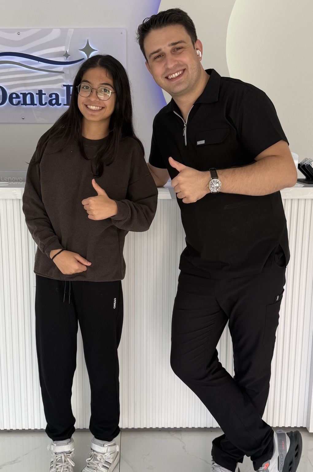 Uzm. Dt. Nuri Yelken DentaFİX kliniğinde