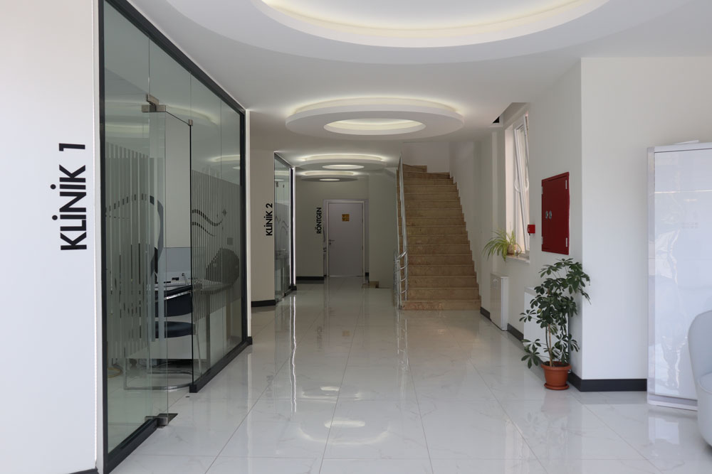 DentaFİX Nevşehir klinik koridoru